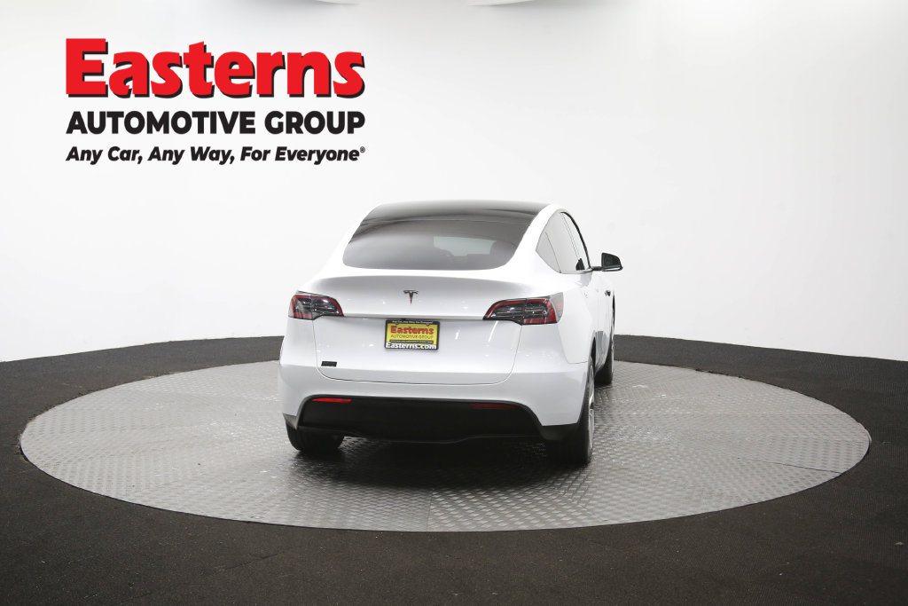Used 2022 Tesla Model Y Long Range AWD/4WD image 35