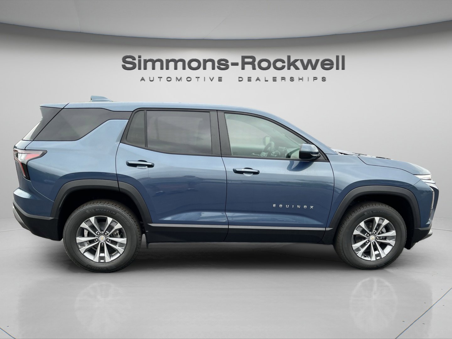 New 2026 Chevrolet Equinox LT w/ Safety and Technology Package image 8