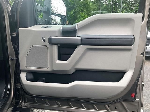Used 2020 Ford F350 XLT w/ XLT Value Package AWD/4WD image 19