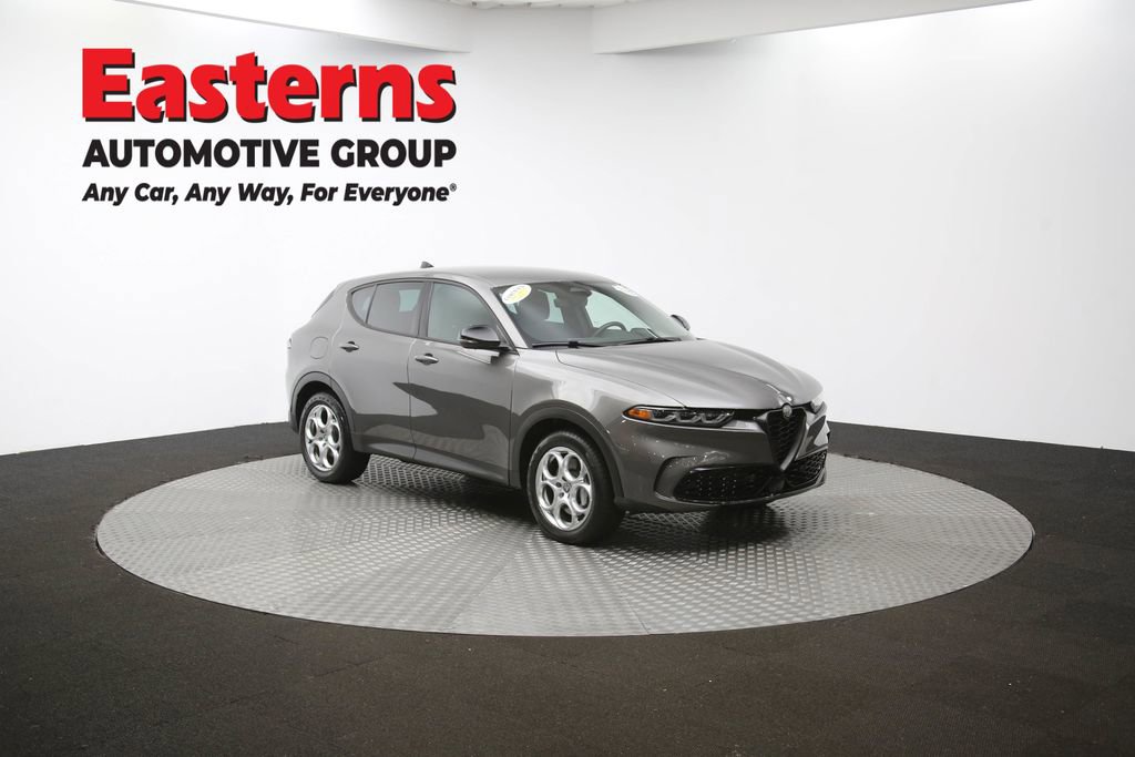 Used 2024 Alfa Romeo Tonale Sprint image 49