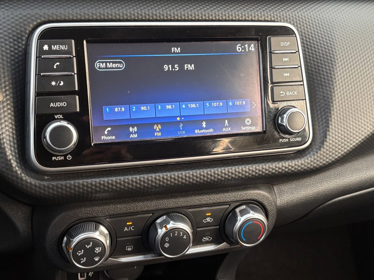 Certified 2025 Nissan Kicks Play S FWD image 25