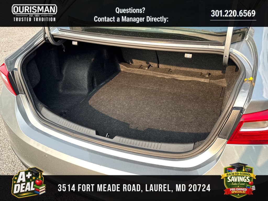 Used 2024 Chevrolet Malibu LT FWD image 19