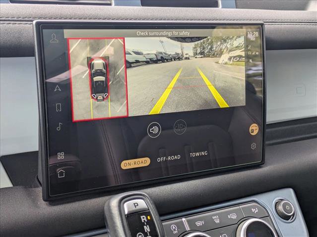 Used 2022 Land Rover Defender 90 S image 13