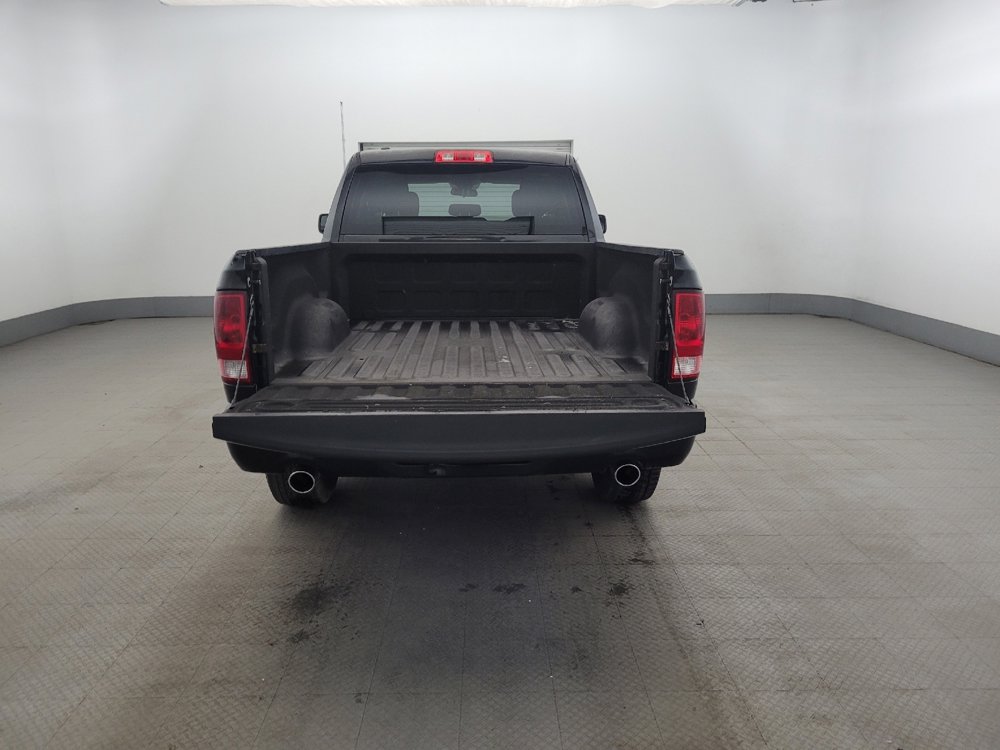 Used 2017 RAM 1500 Express w/ Black Ram 1500 Express Group AWD/4WD image 29