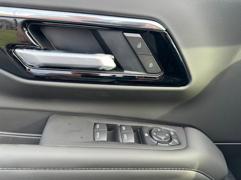 New 2026 Chevrolet Tahoe LS image 9