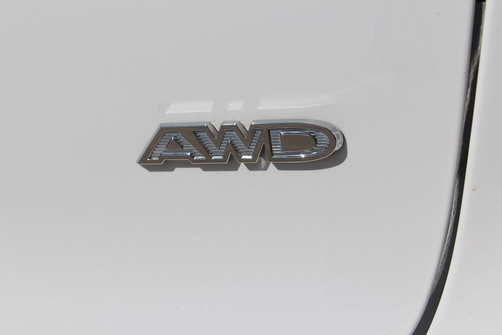 Used 2025 Chrysler Pacifica Select image 12