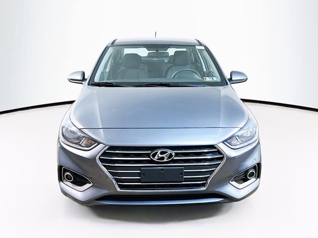 Used 2020 Hyundai Accent SEL image 2