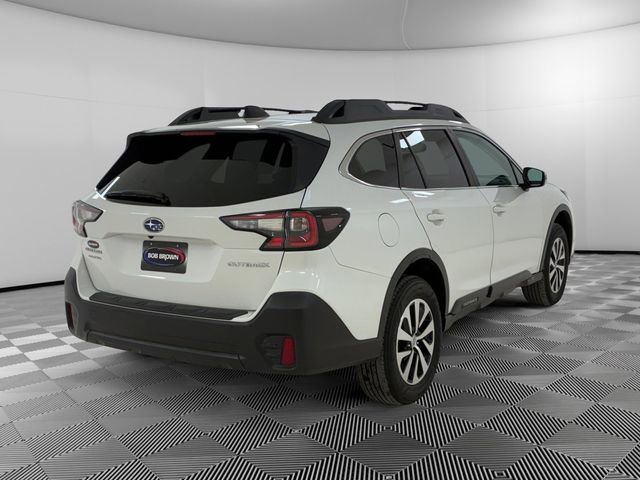Used 2022 Subaru Outback Premium image 3