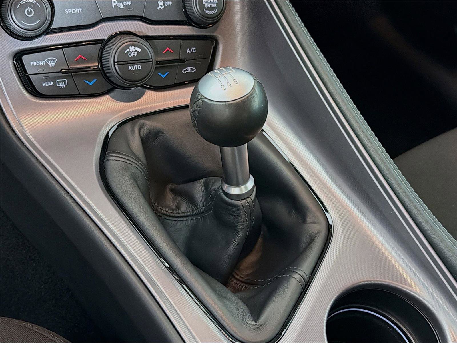 Used 2023 Dodge Challenger R/T image 17