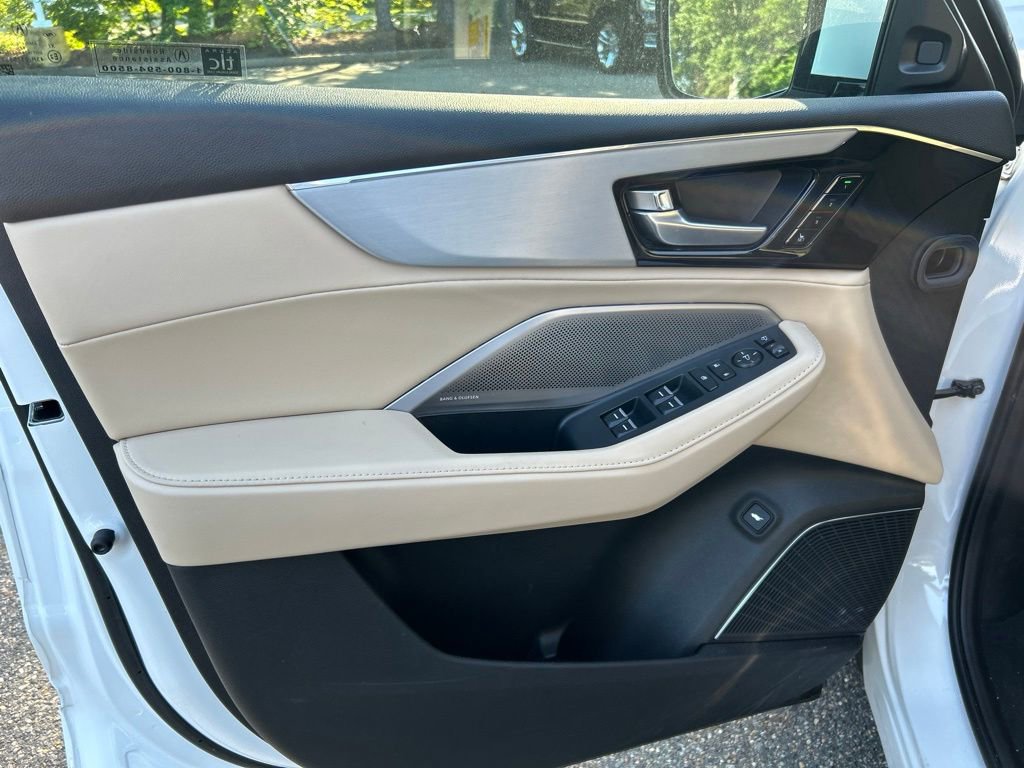 Certified 2026 Acura MDX FWD w/ Technology Package image 13