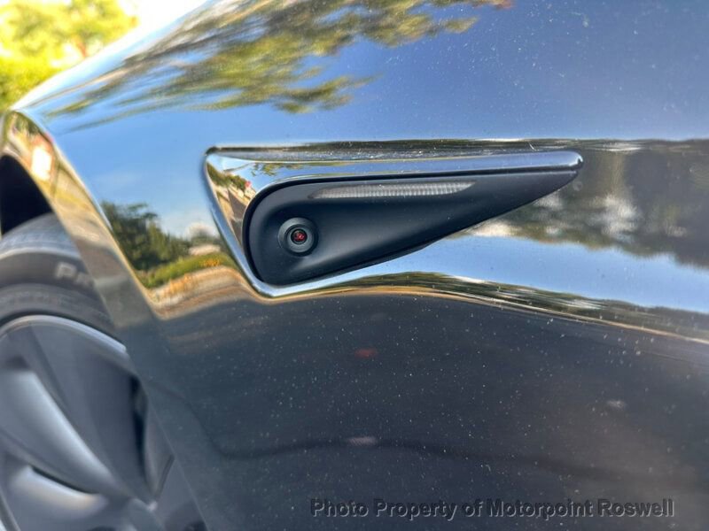 Used 2024 Tesla Model S AWD image 6