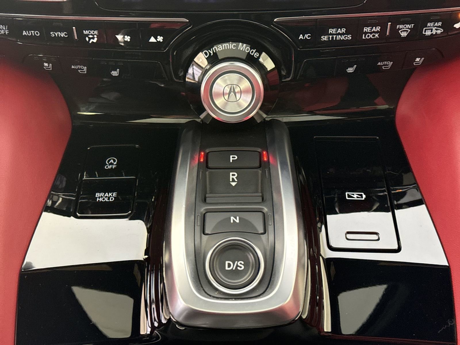 Used 2024 Acura MDX A-Spec image 17