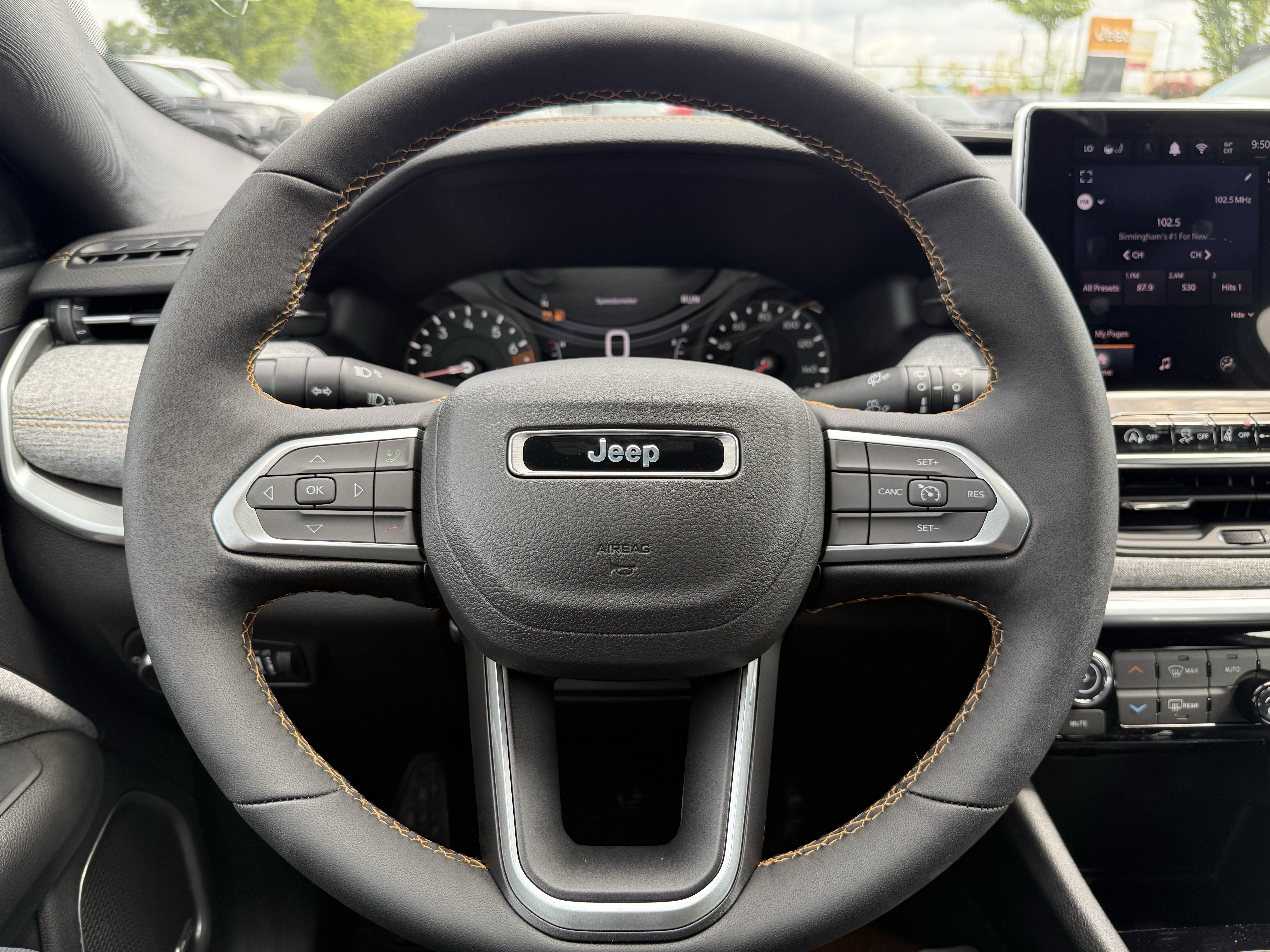 New 2026 Jeep Compass Latitude AWD/4WD image 17