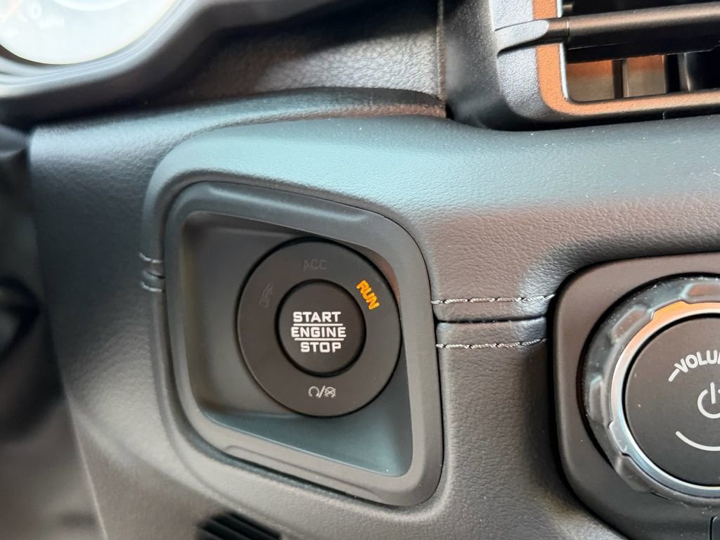 New 2026 Jeep Gladiator Rubicon AWD/4WD image 22