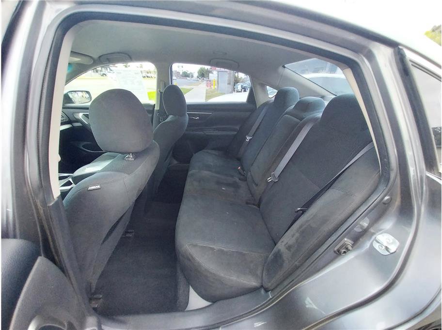 Used 2015 Nissan Altima 2.5 S w/ Power Driver Seat Package FWD image 8
