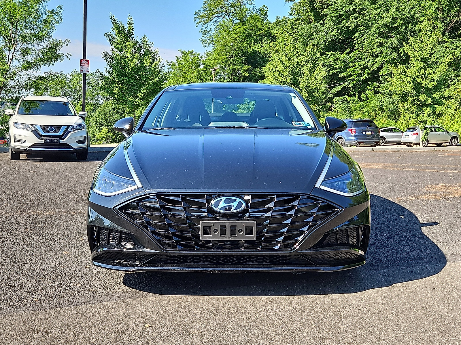 Used 2020 Hyundai Sonata SEL w/ Convenience + Sunroof Package FWD image 2