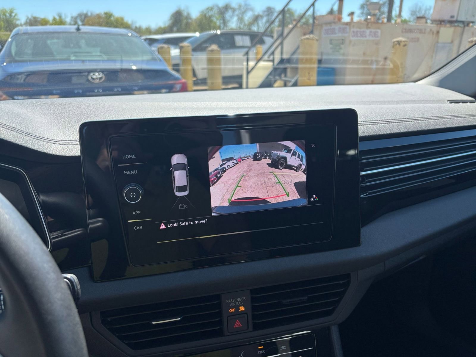 Used 2025 Volkswagen Jetta S image 22