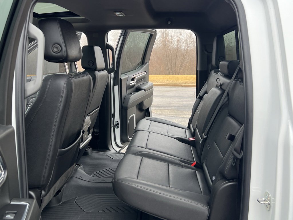 Used 2024 Chevrolet Silverado 1500 RST w/ Convenience Package II image 39