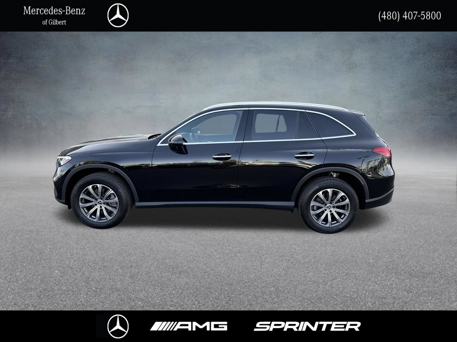 Used 2024 Mercedes-Benz GLC 300 image 2