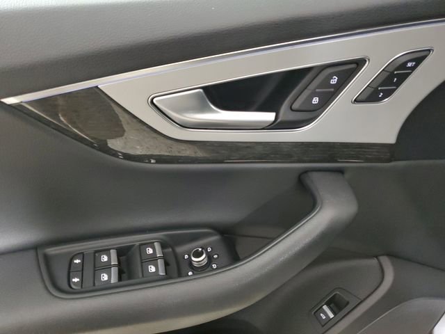 Used 2019 Audi Q7 2.0T Premium Plus w/ Premium Plus Package AWD/4WD image 21