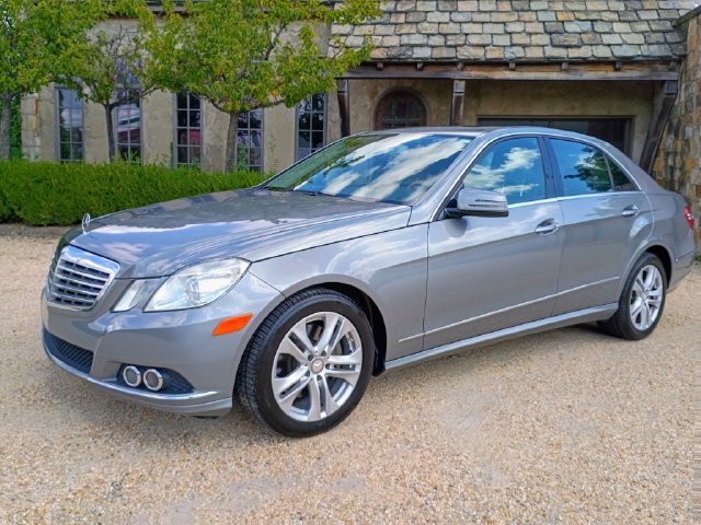 Used 2010 Mercedes-Benz E 350 Sedan image 5