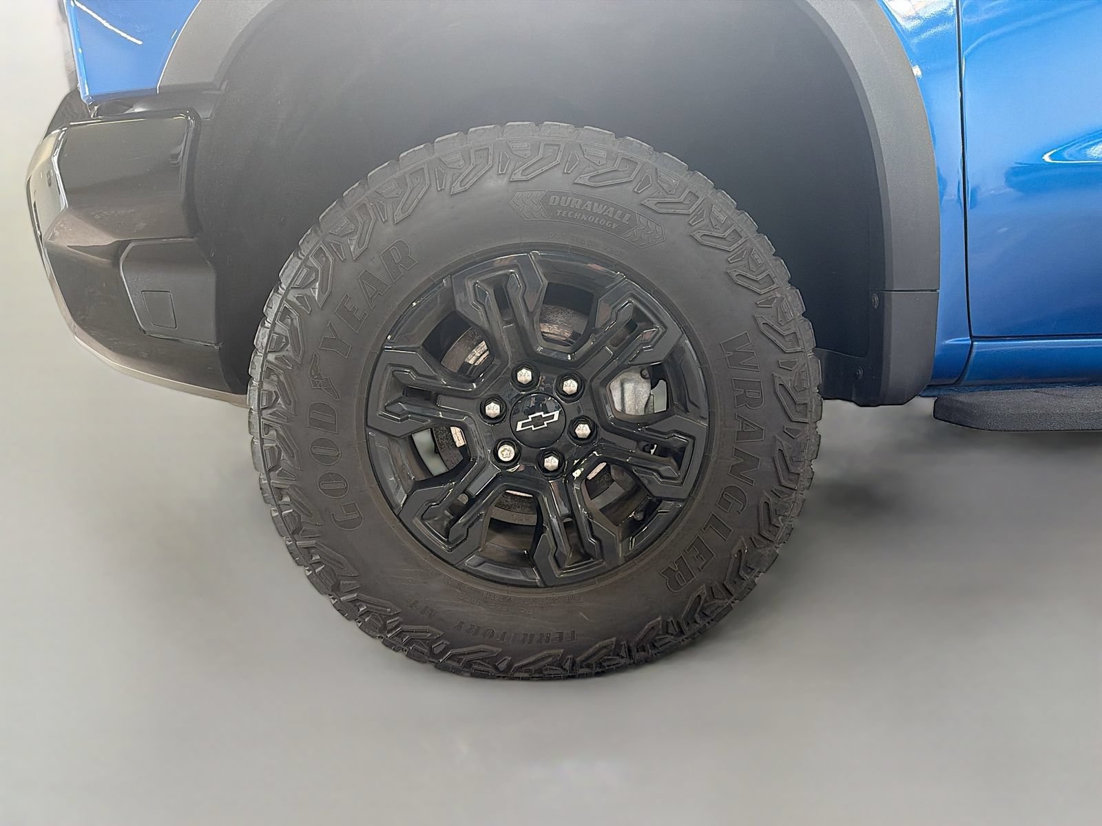 Used 2024 Chevrolet Silverado 1500 ZR2 w/ Technology Package AWD/4WD image 33
