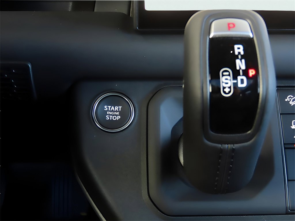 New 2025 Land Rover Defender 90 S image 34