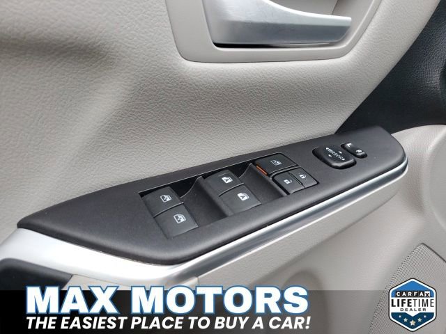 Used 2017 Toyota Camry LE image 15
