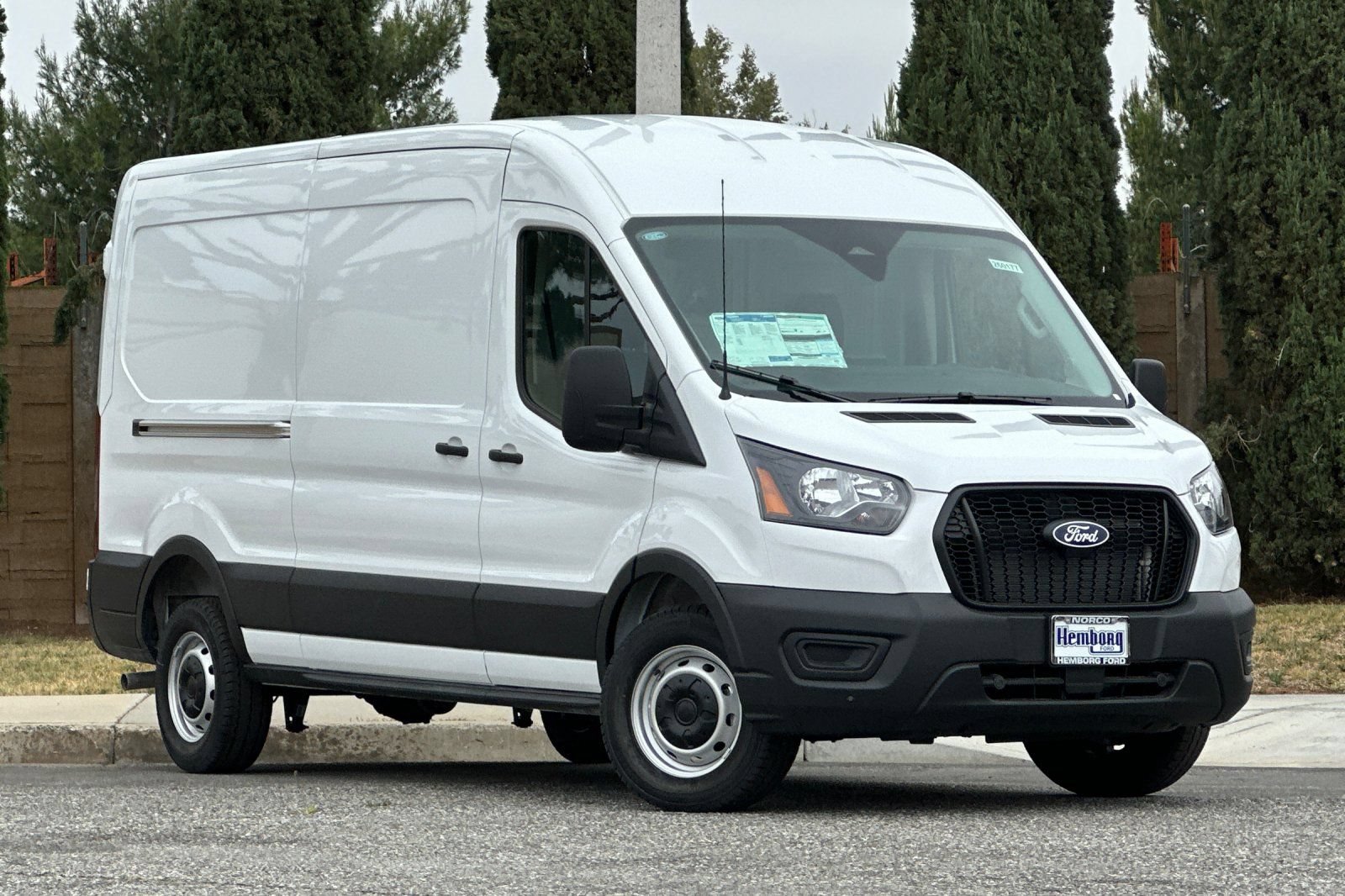 New 2026 Ford Transit 250 148 Medium Roof RWD image 2