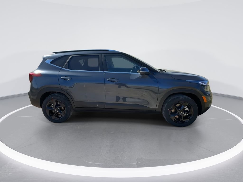 New 2026 Kia Seltos EX AWD/4WD image 9