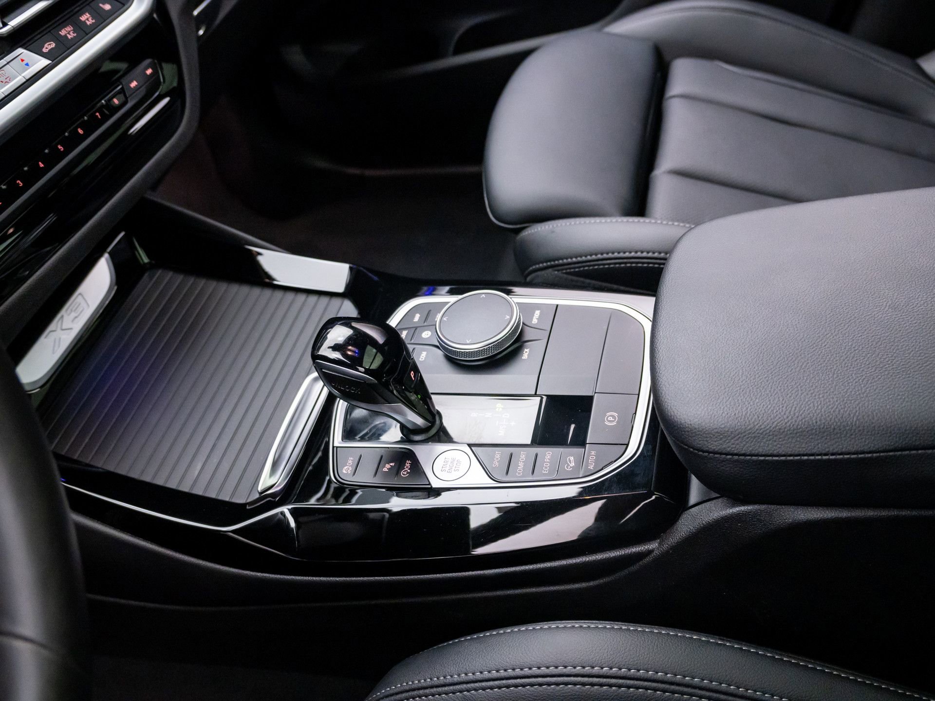 Used 2023 BMW X3 xDrive30i w/ M Sport Package AWD/4WD image 12