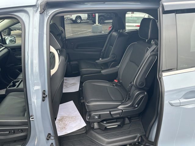 Used 2025 Honda Odyssey Elite image 16