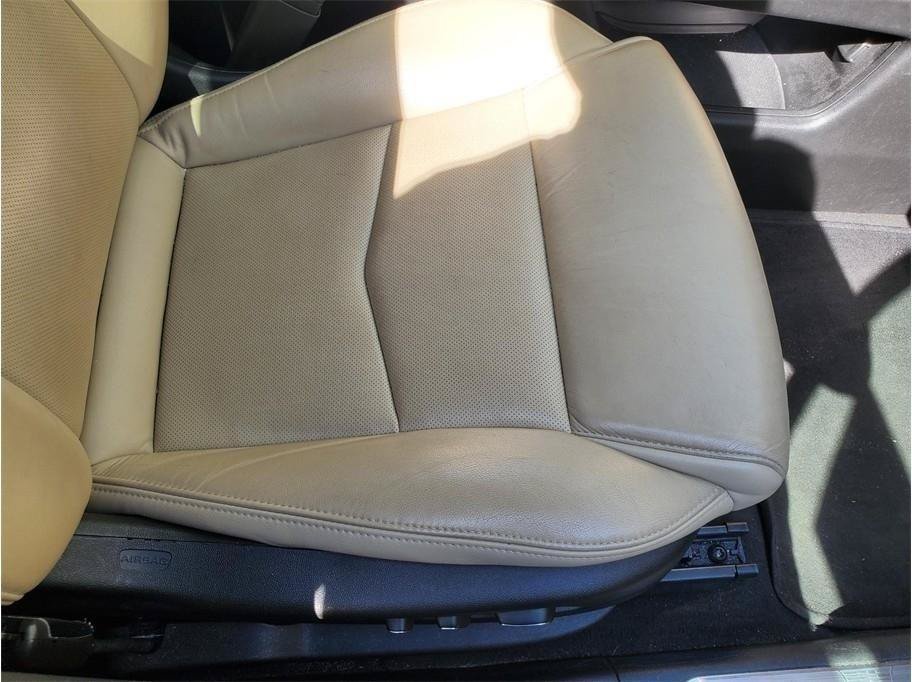 Used 2019 Cadillac XT5 Premium Luxury FWD image 39