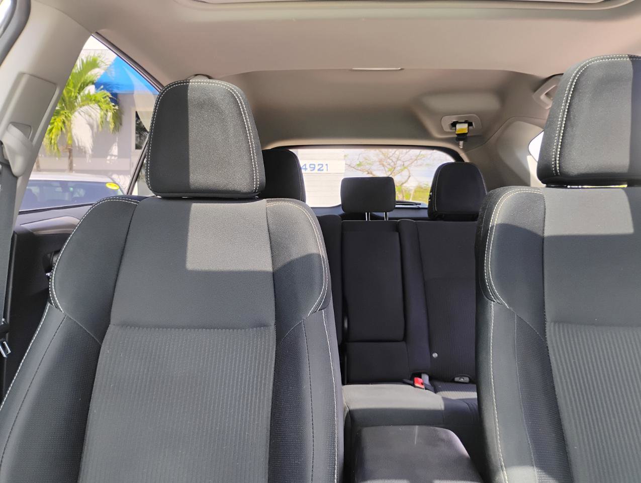 Used 2014 Toyota RAV4 XLE AWD/4WD image 48