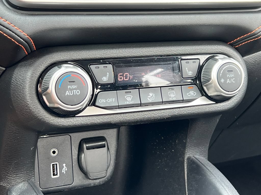 Used 2021 Nissan Versa SR w/ Electronics Package FWD image 27