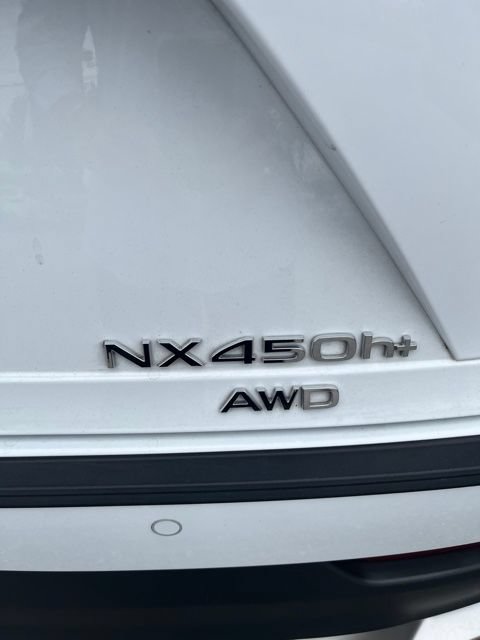 Used 2025 Lexus NX 450h+ F Sport AWD/4WD image 6
