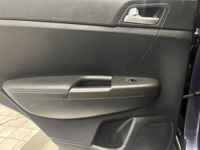Used 2017 Kia Sportage LX AWD/4WD image 33