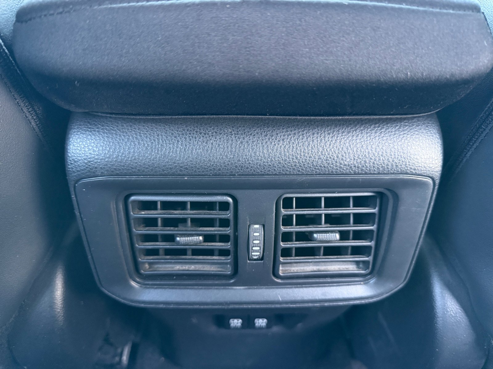 Used 2020 Toyota RAV4 XSE image 32