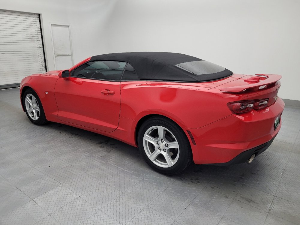 Used 2020 Chevrolet Camaro LT image 3