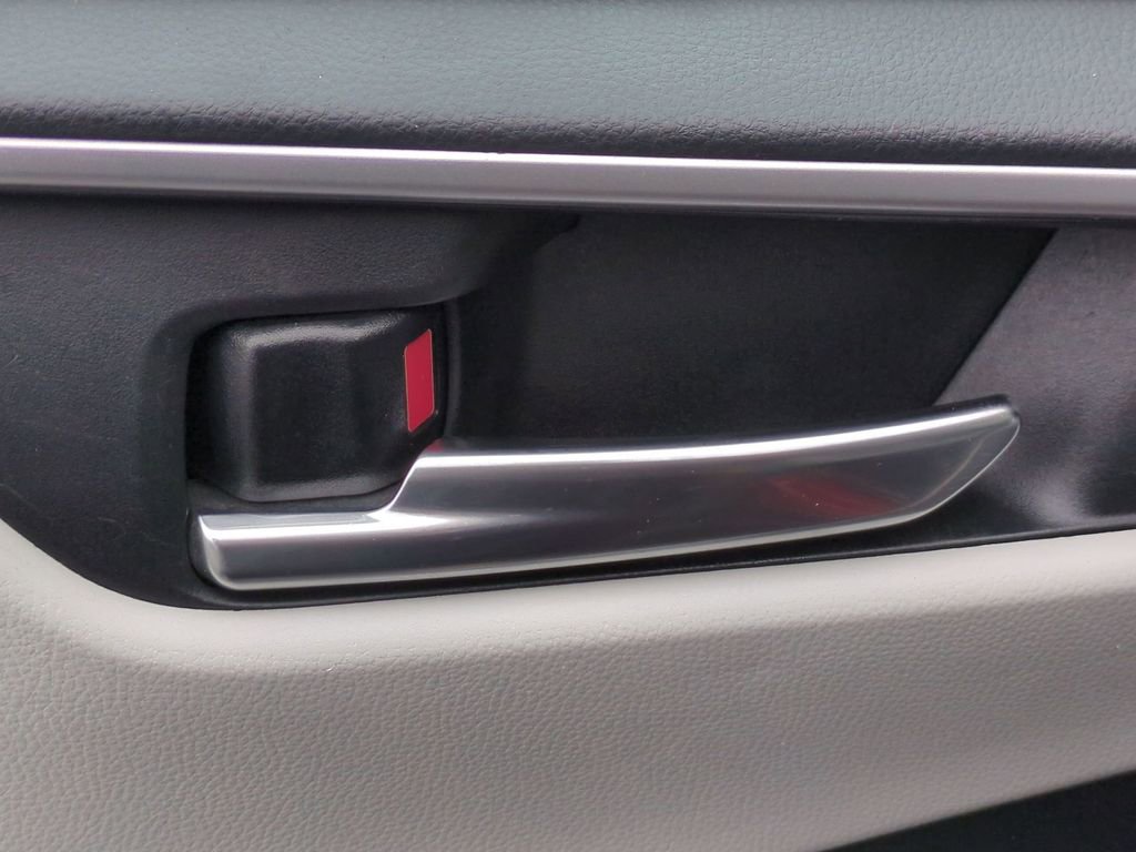 Used 2019 Toyota RAV4 XLE w/ All Weather Liner Package image 12