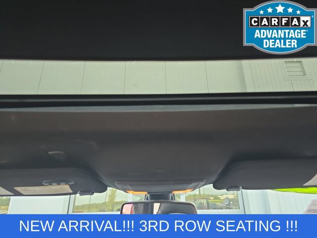 Used 2017 Ford Explorer Limited w/ Equipment Group 303A AWD/4WD image 16
