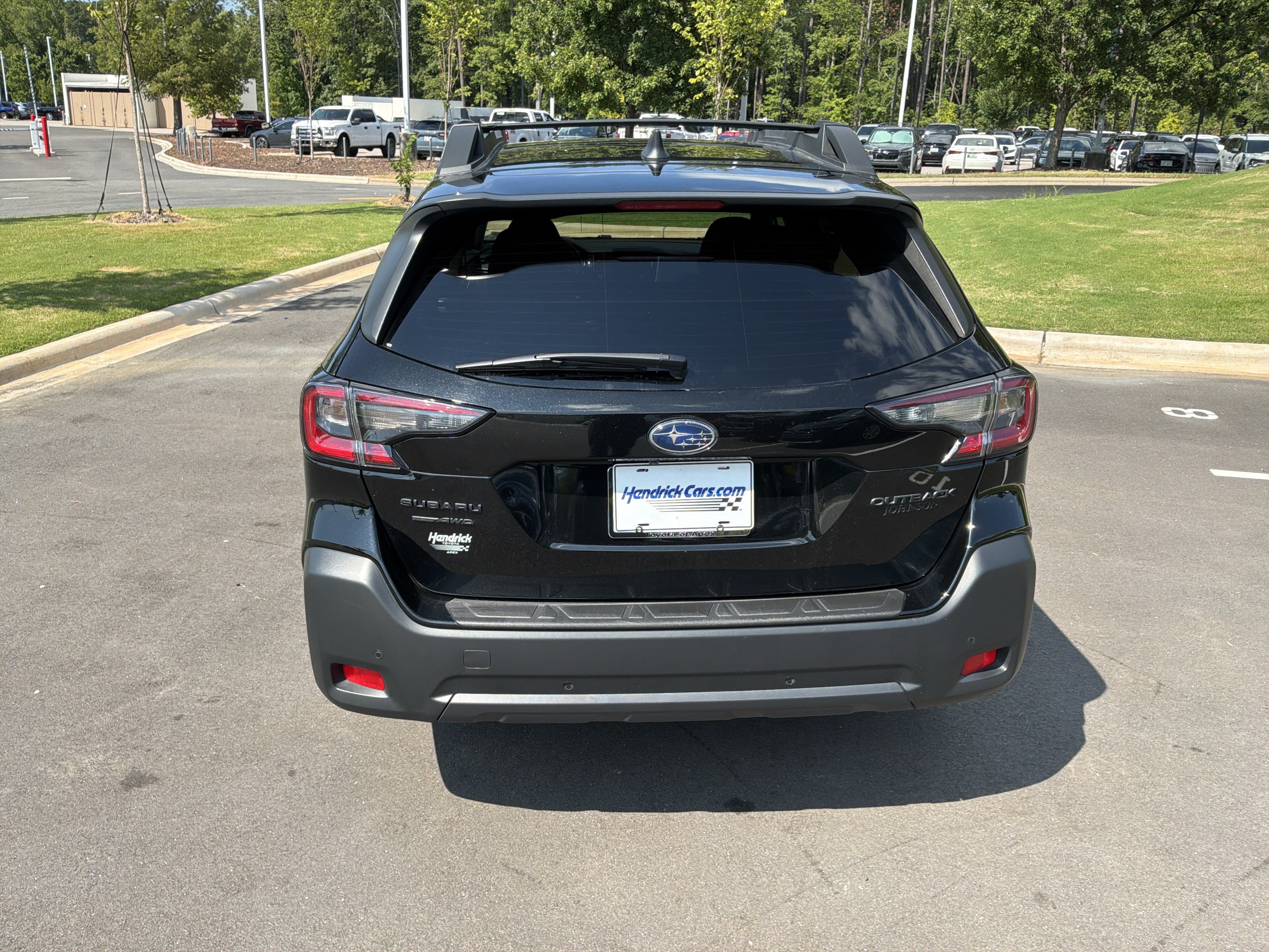 Used 2025 Subaru Outback Onyx Edition AWD/4WD image 9