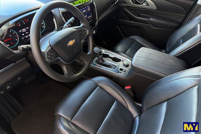 Used 2021 Chevrolet Traverse LS w/ LPO, Cargo Package image 10