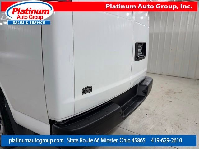 Used 2016 Chevrolet Express 3500 Extended RWD image 42
