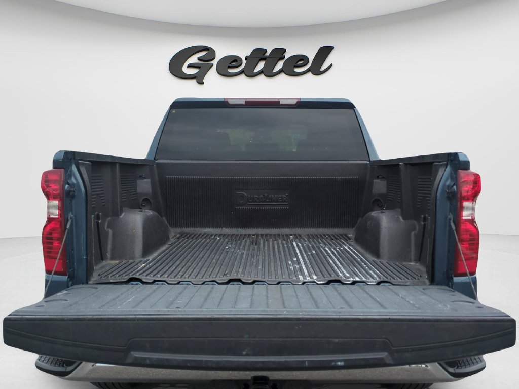 Used 2024 Chevrolet Silverado 1500 LT AWD/4WD image 9