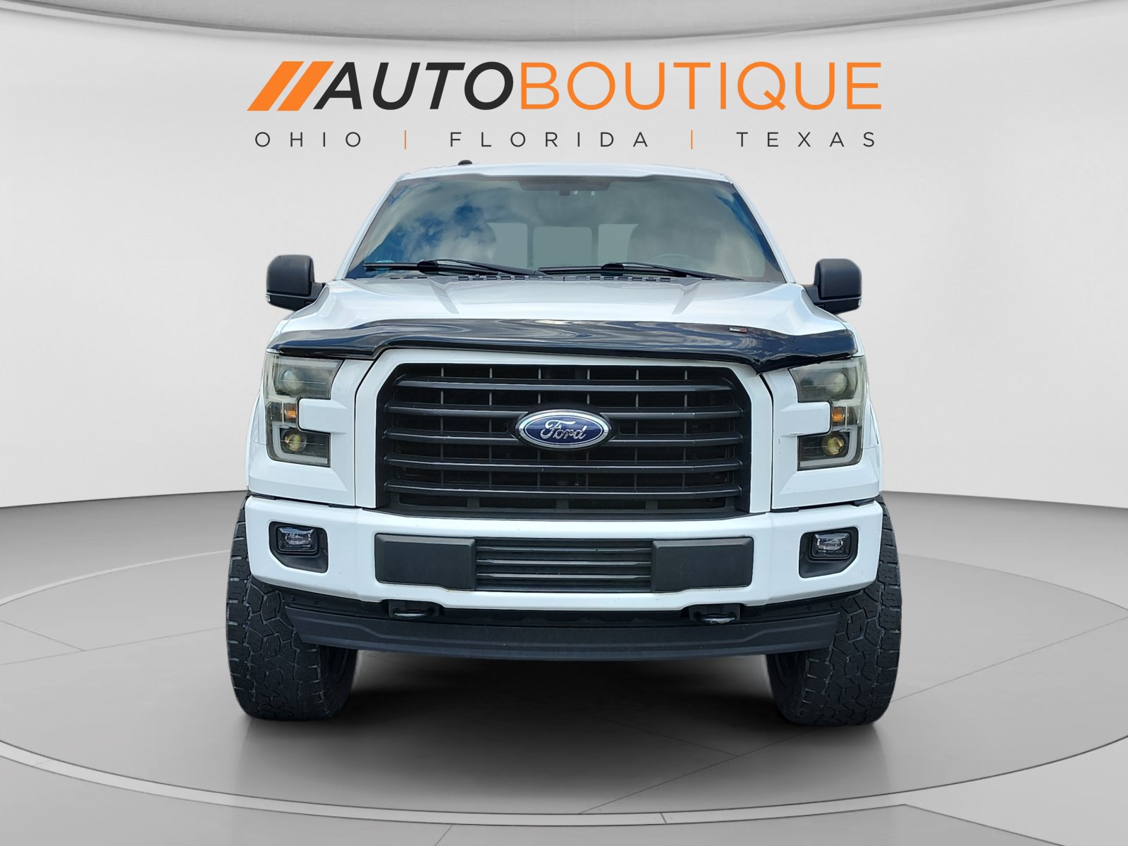 Used 2017 Ford F150 XLT w/ Equipment Group 302A Luxury AWD/4WD image 8