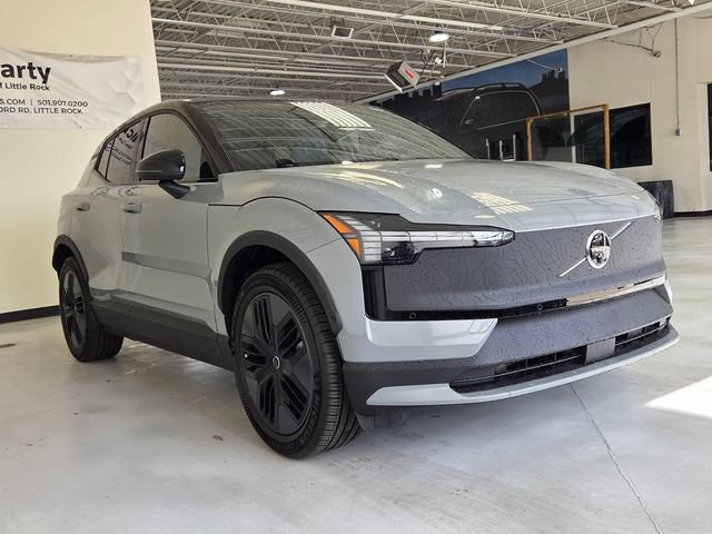 New 2026 Volvo EX30 Cross Country Ultra w/ Protection Package AWD/4WD image 4