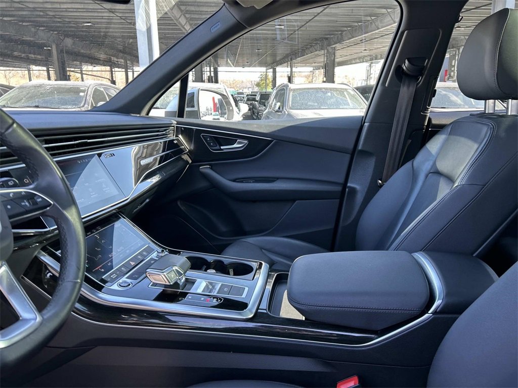 Used 2022 Audi Q7 3.0T Premium image 23