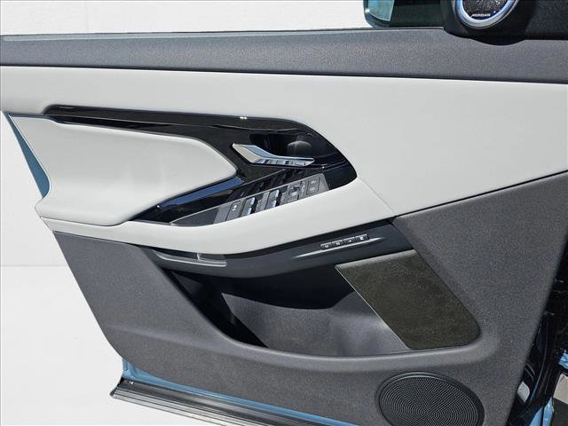 New 2026 Land Rover Range Rover Evoque S image 26