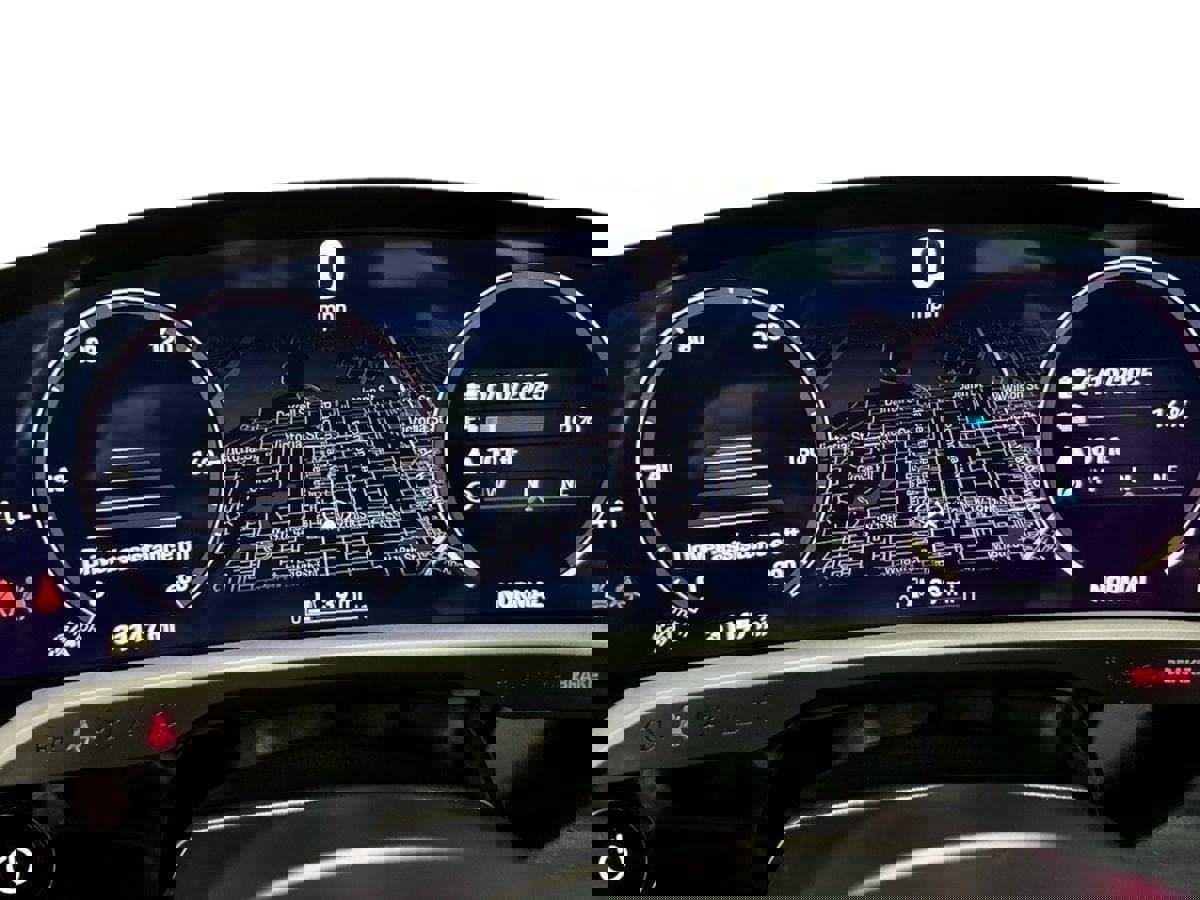 Used 2021 Porsche Taycan image 13